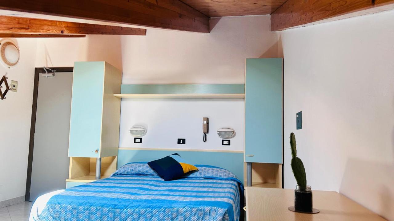 Hotel Sorriso Cattolica Ngoại thất bức ảnh