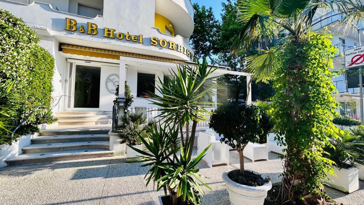 Hotel Sorriso Cattolica Ngoại thất bức ảnh