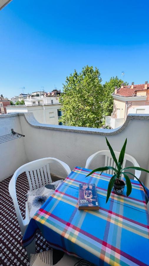 Hotel Sorriso Cattolica Ngoại thất bức ảnh