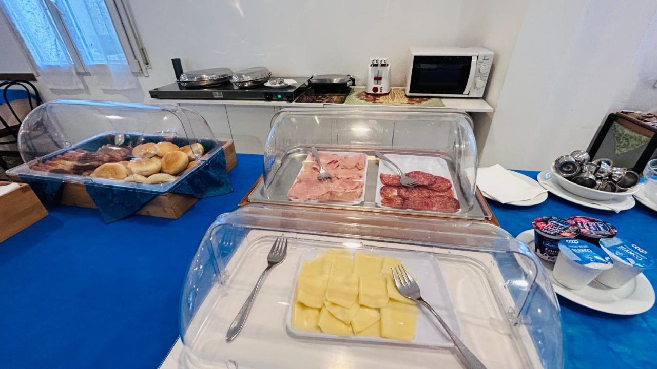 Hotel Sorriso Cattolica Ngoại thất bức ảnh
