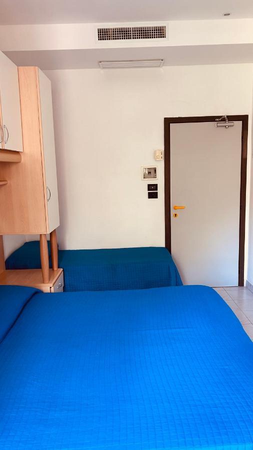 Hotel Sorriso Cattolica Ngoại thất bức ảnh