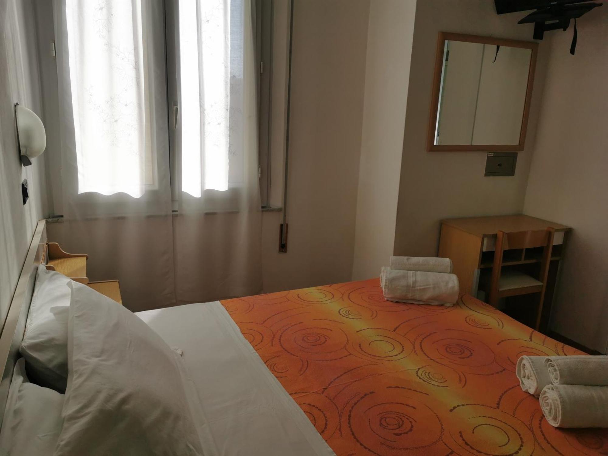 Hotel Sorriso Cattolica Ngoại thất bức ảnh